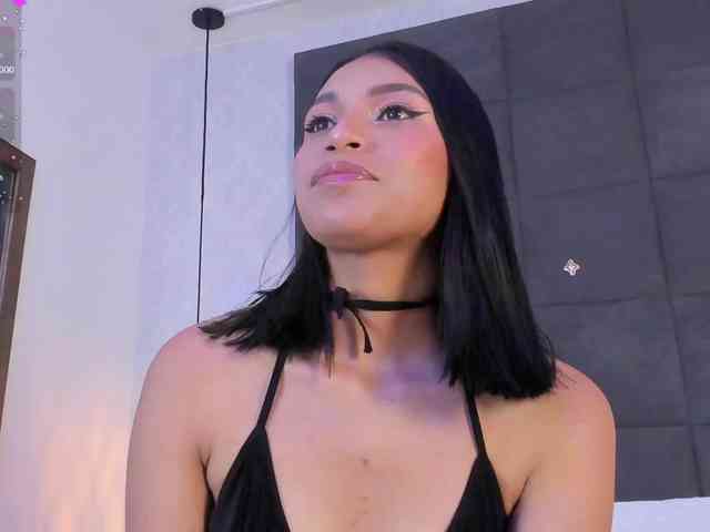 ChloeMontes webcam