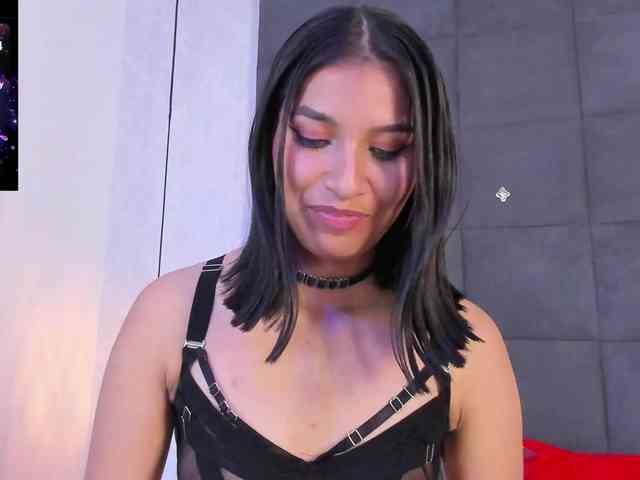 ChloeMontes webcam
