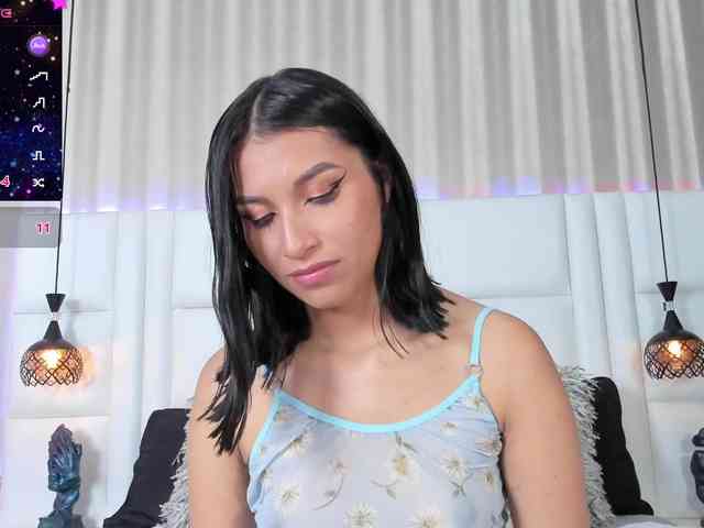 Модель: ChloeMontes