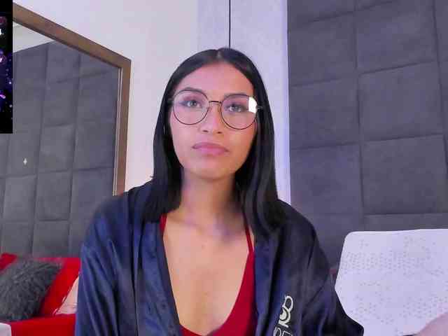 Модель: ChloeMontes