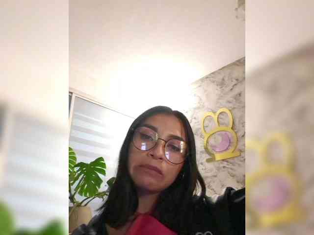 ChloeMontes webcam