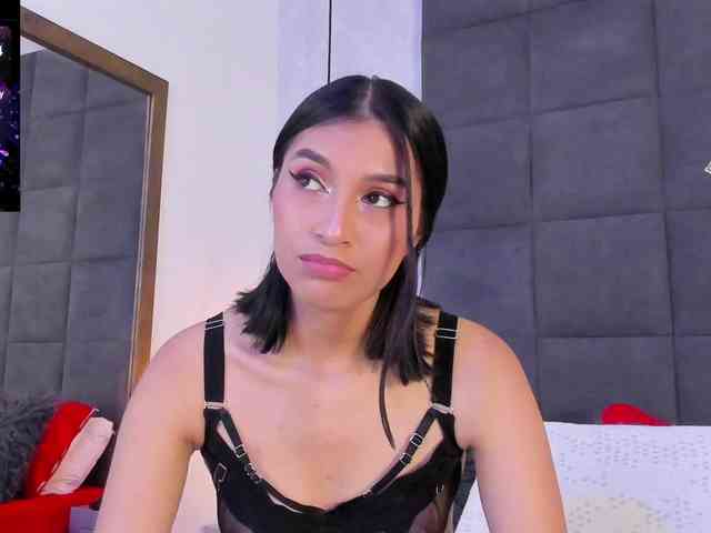 ChloeMontes webcam