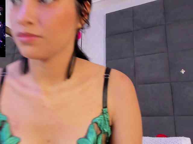ChloeMontes webcam
