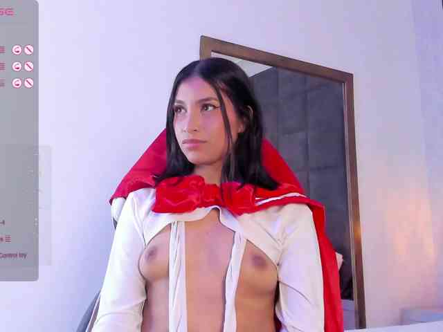 Модель: ChloeMontes
