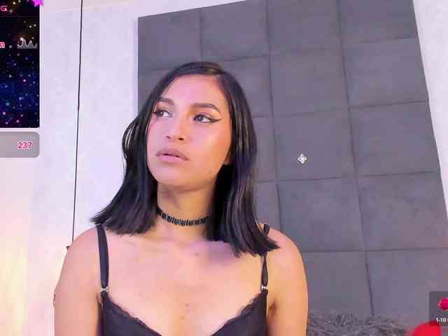 ChloeMontes webcam
