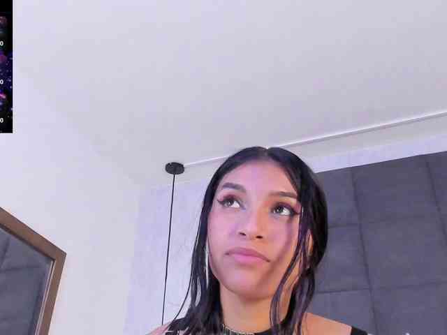 ChloeMontes webcam