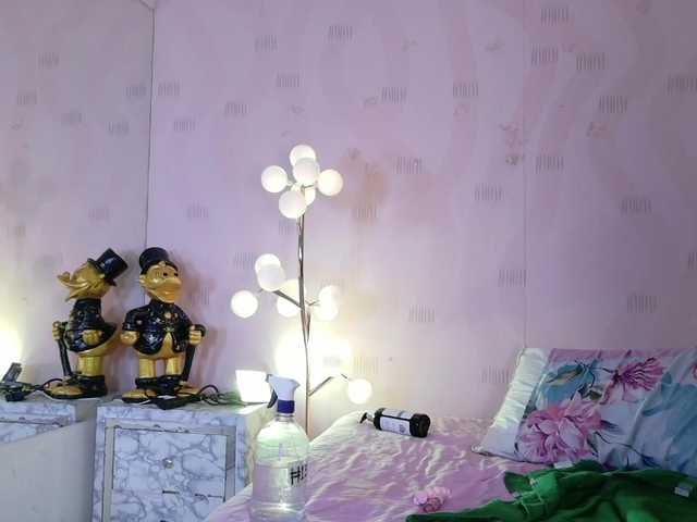 Preview of slutlittlegir