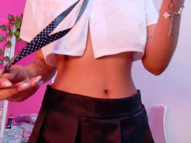 slutlittlegir webcam