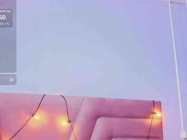 slutlittlegir webcam