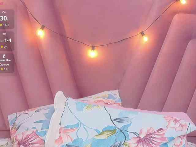 slutlittlegir webcam