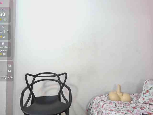 slutlittlegir webcam