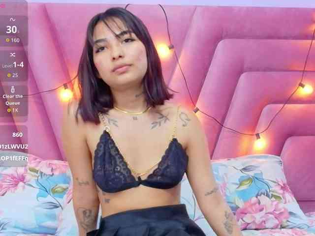 slutlittlegir Live Webcam on BongaCams