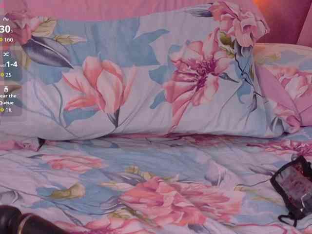 slutlittlegir webcam