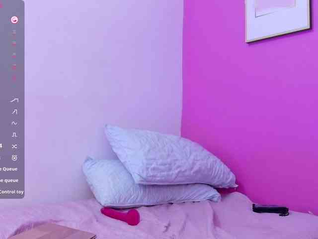 slutlittlegir webcam