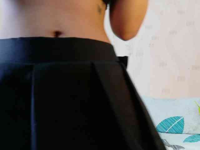 slutlittlegir webcam