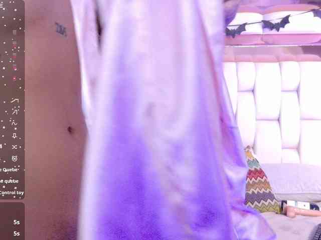 slutlittlegir webcam