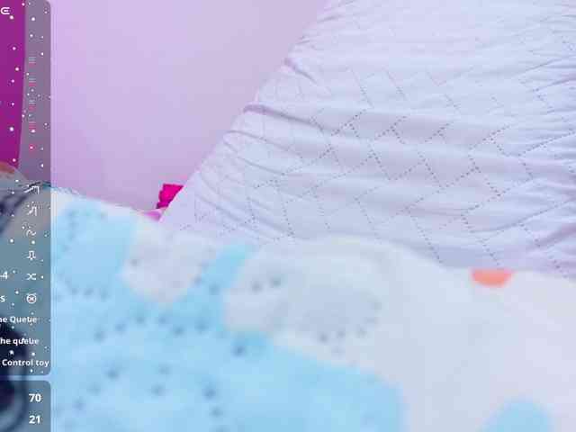 slutlittlegir webcam