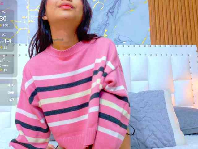 slutlittlegir webcam