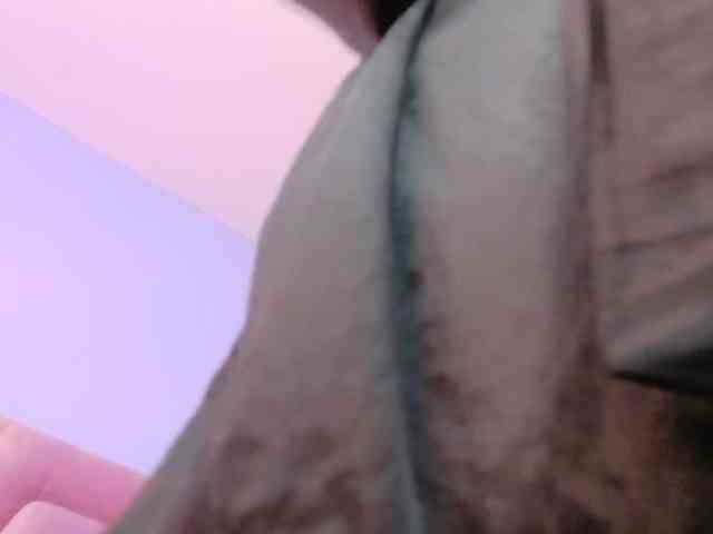 slutlittlegir webcam