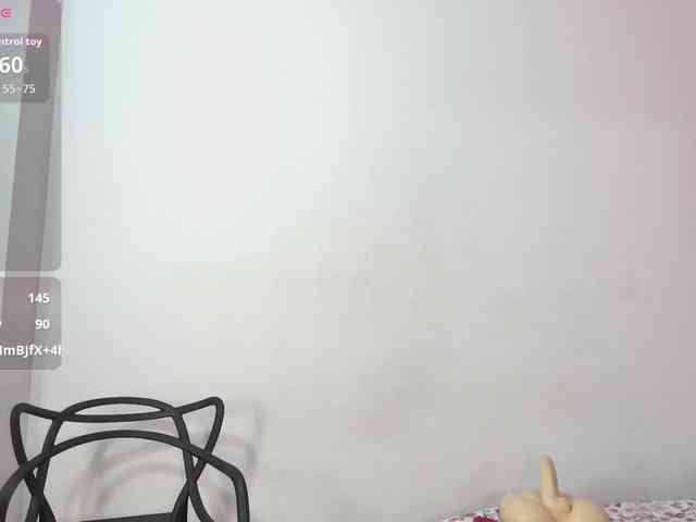 slutlittlegir webcam