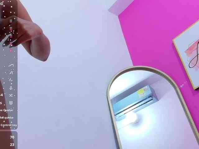 slutlittlegir webcam