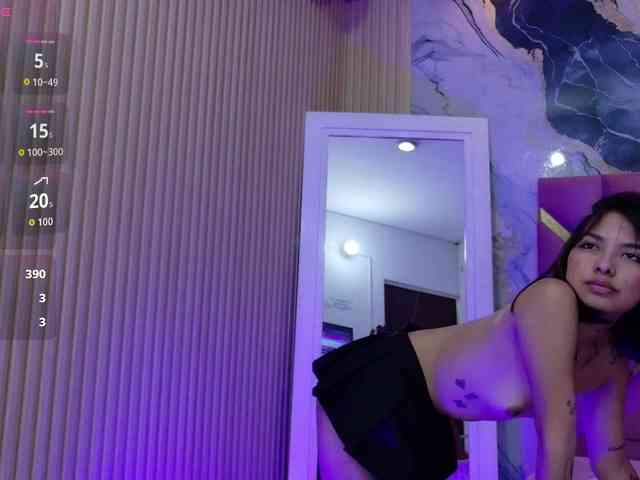 slutlittlegir webcam