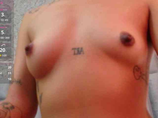 slutlittlegir webcam