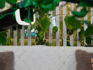 FlowwwerGirl Porn Show