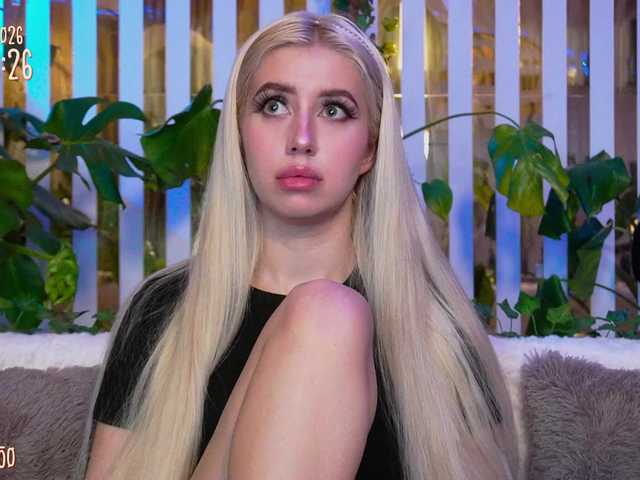 go to chat with FlowwwerGirl