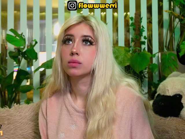 MiaLiaHot's BongaCams profile