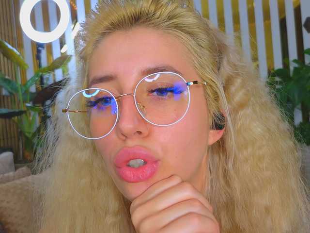-Violettttta-