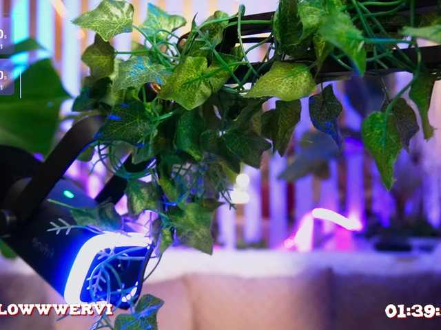 MiaLiaHot from BongaCams is Freechat