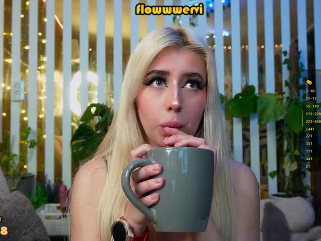 MiaLiaHot's BongaCams profile