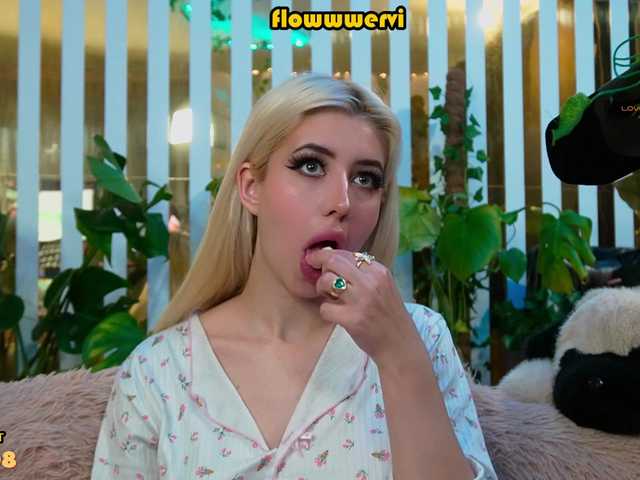 FlowwwerGirl