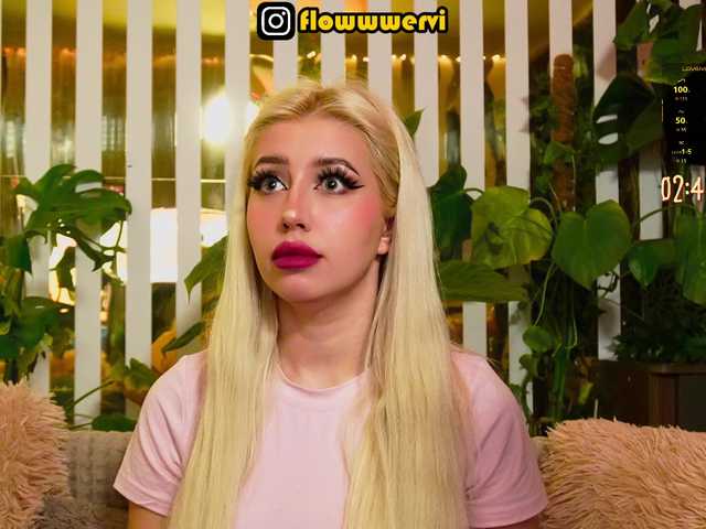 MiaLiaHot's BongaCams profile