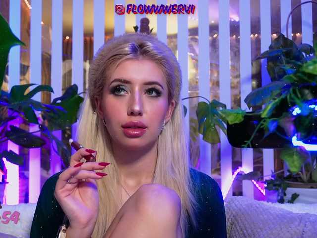 порно MiaLiaHot