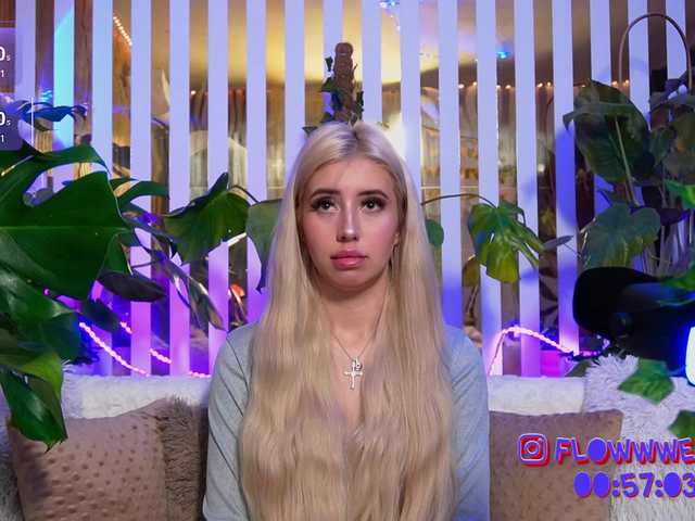 MiaLiaHot from BongaCams is Freechat