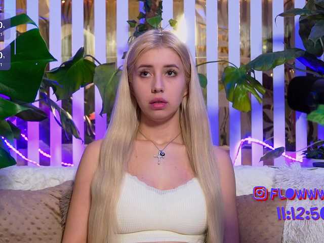 MiaLiaHot from BongaCams is Freechat