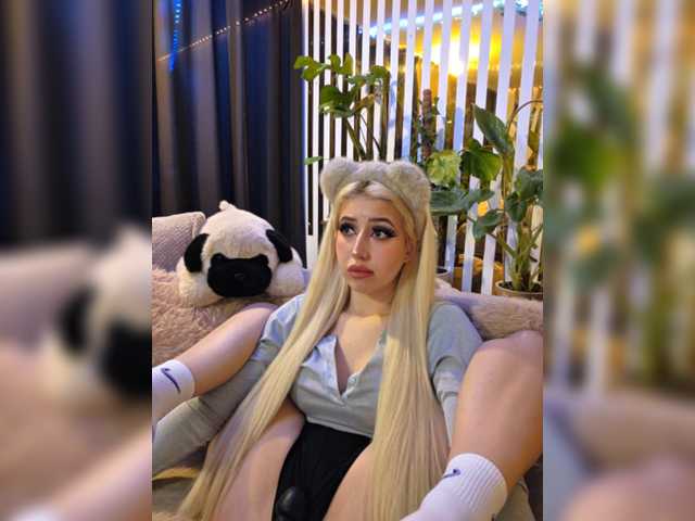 go to chat with FlowwwerGirl