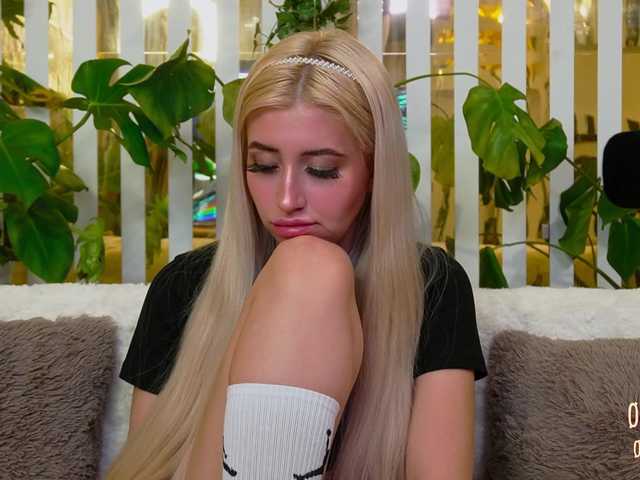 -Violettttta- preview