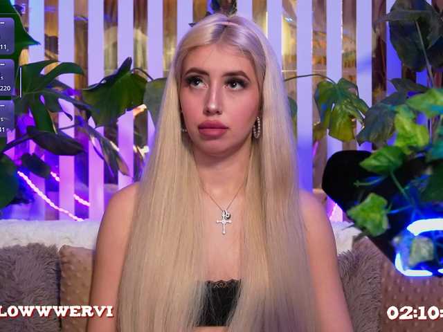 MiaLiaHot from BongaCams is Freechat