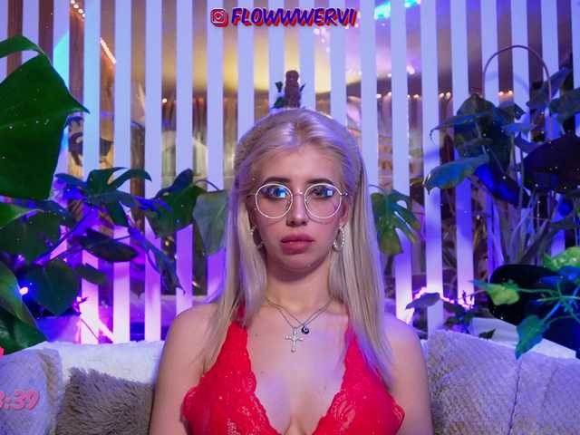 go to chat with FlowwwerGirl