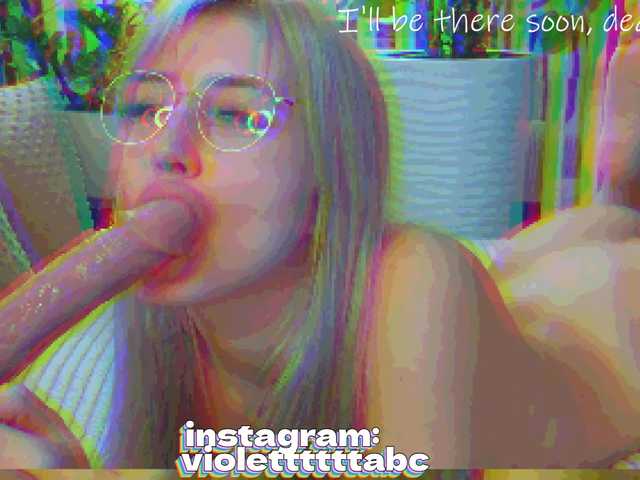 MiaLiaHot from BongaCams