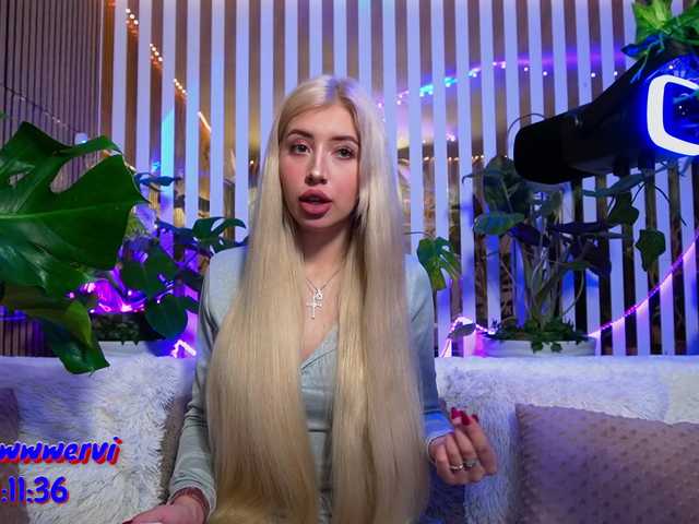 MiaLiaHot from BongaCams is Freechat