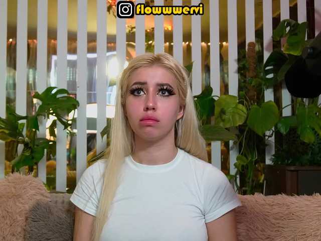 MiaLiaHot's BongaCams profile