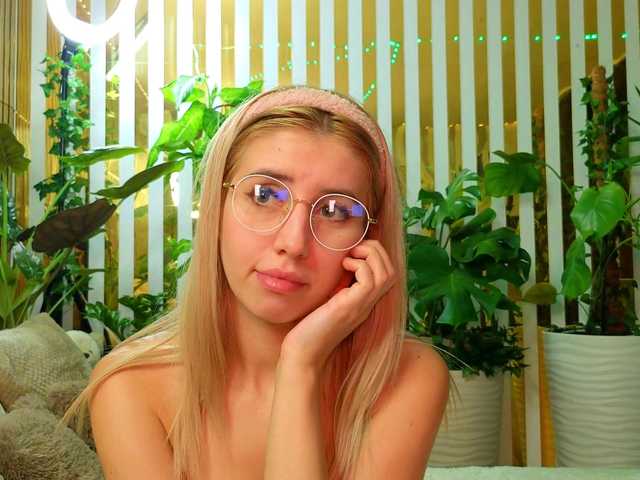 эросцена MiaLiaHot