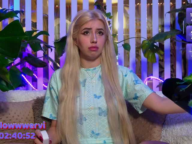 MiaLiaHot from BongaCams