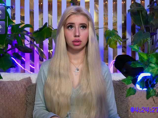 MiaLiaHot from BongaCams is Freechat