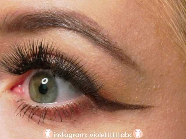 MiaLiaHot's BongaCams show and profile