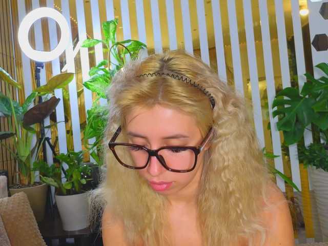 Preview of -violettttta-